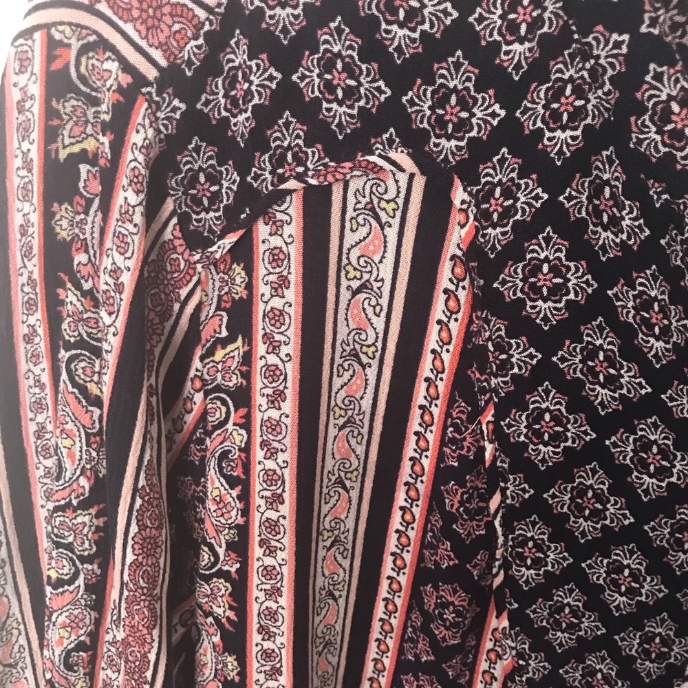 Top - Picture 2 of 5